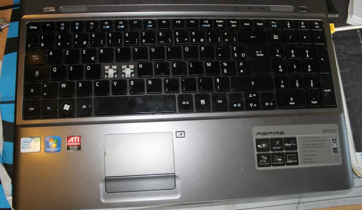 Comment allumer le clavier d'un ordinateur Dell ?