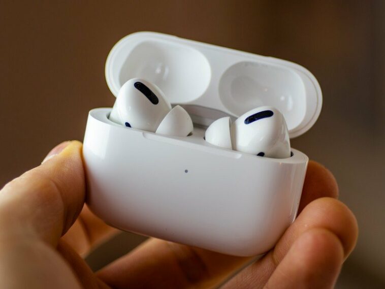 Comment charger des AirPods Pro sans fil ?