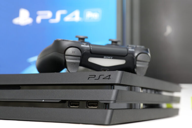 Comment connecter un cable LAN sur PS4 ?