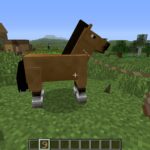 Comment faire pour monter à cheval dans Minecraft ?