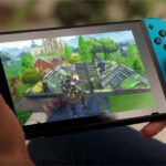 Comment jouer à deux sur fortnite sur Nintendo switch ?