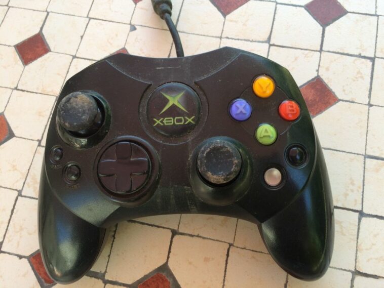 Comment mettre en marche la manette de Xbox 360 ?