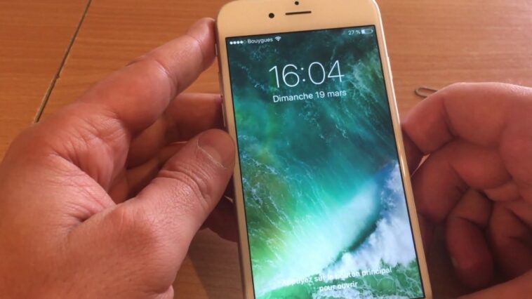 Comment mettre la carte SIM dans un iPhone 7 ?