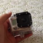 Comment ouvrir le boîtier de la Gopro ?