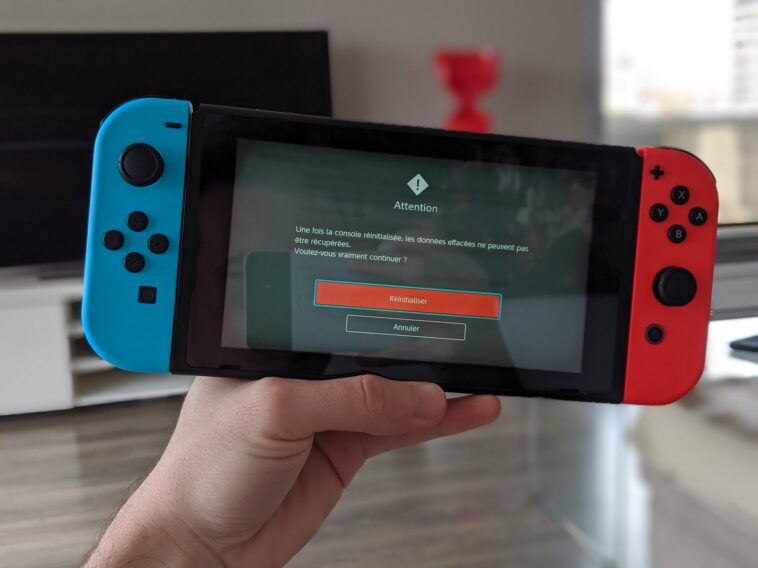 Comment réinitialiser les manettes switch ?