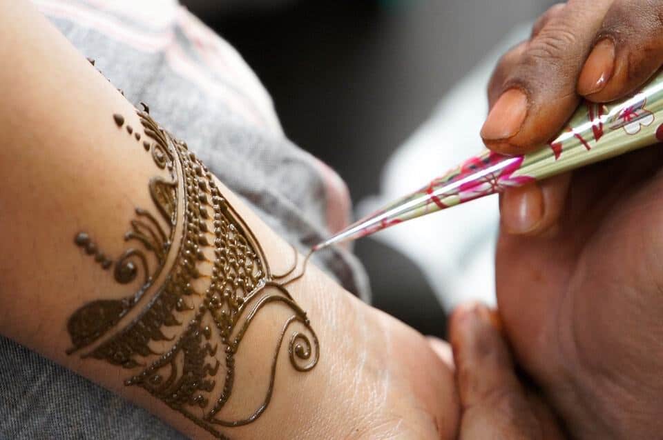 Comment se fait un tatouage ?