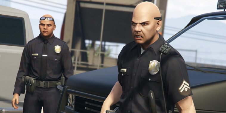 How do you be a cop on GTA 5 Online?