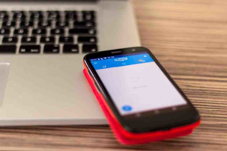 Où se trouve la corbeille des SMS ?