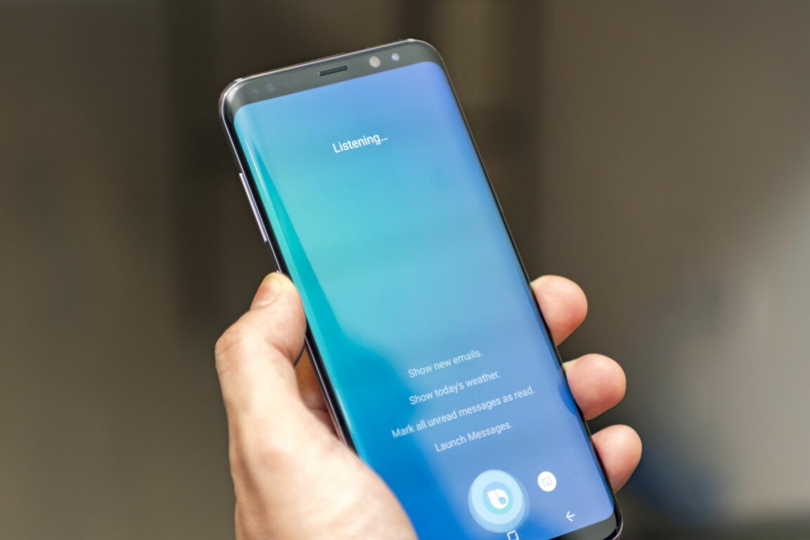 What button is Bixby?